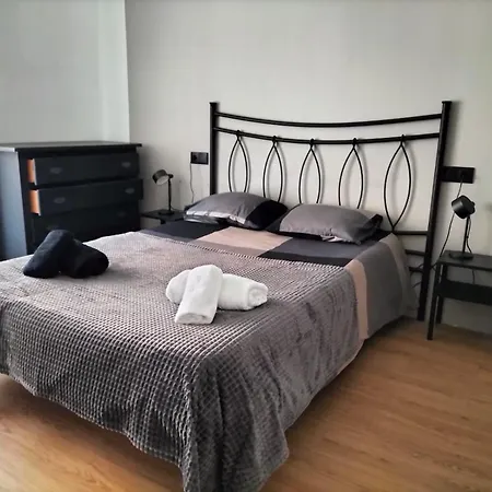 Tus Vacaciones En El Centro De Apartament Oviedo
