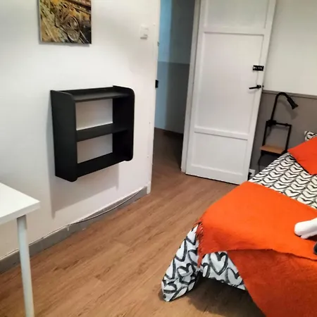Tus Vacaciones En El Centro De Apartament Oviedo